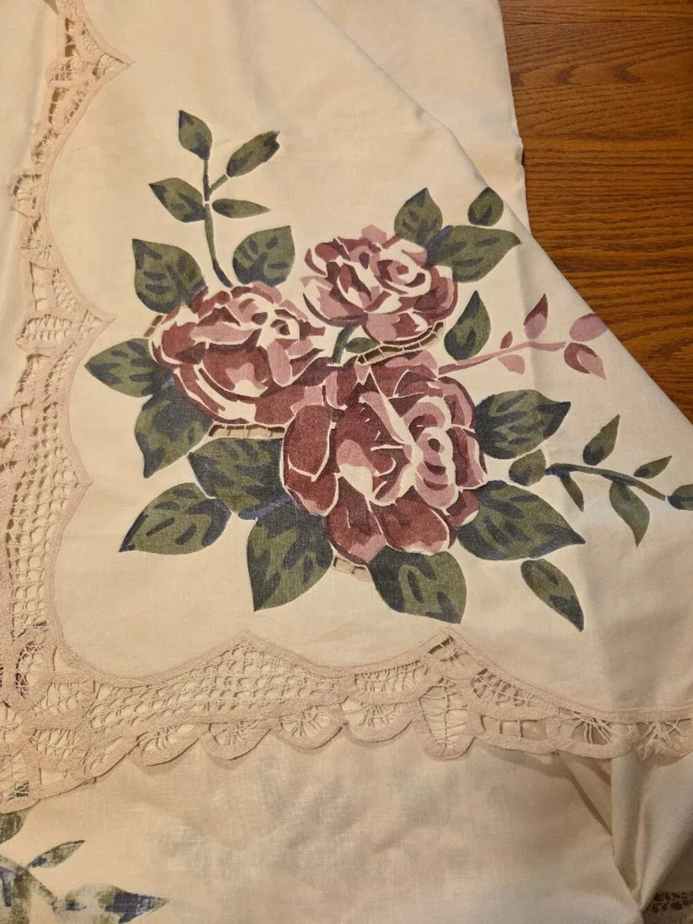 Battenburg Lace Hand Painted Rose Tablecloth 68x120 Ecru Beige with Cutouts, NWT